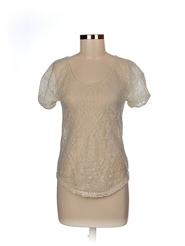 Zara Bluz %70 İndirimli.