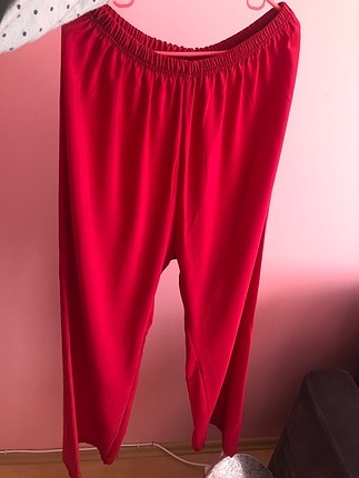 İnce dökümlü pantolon
