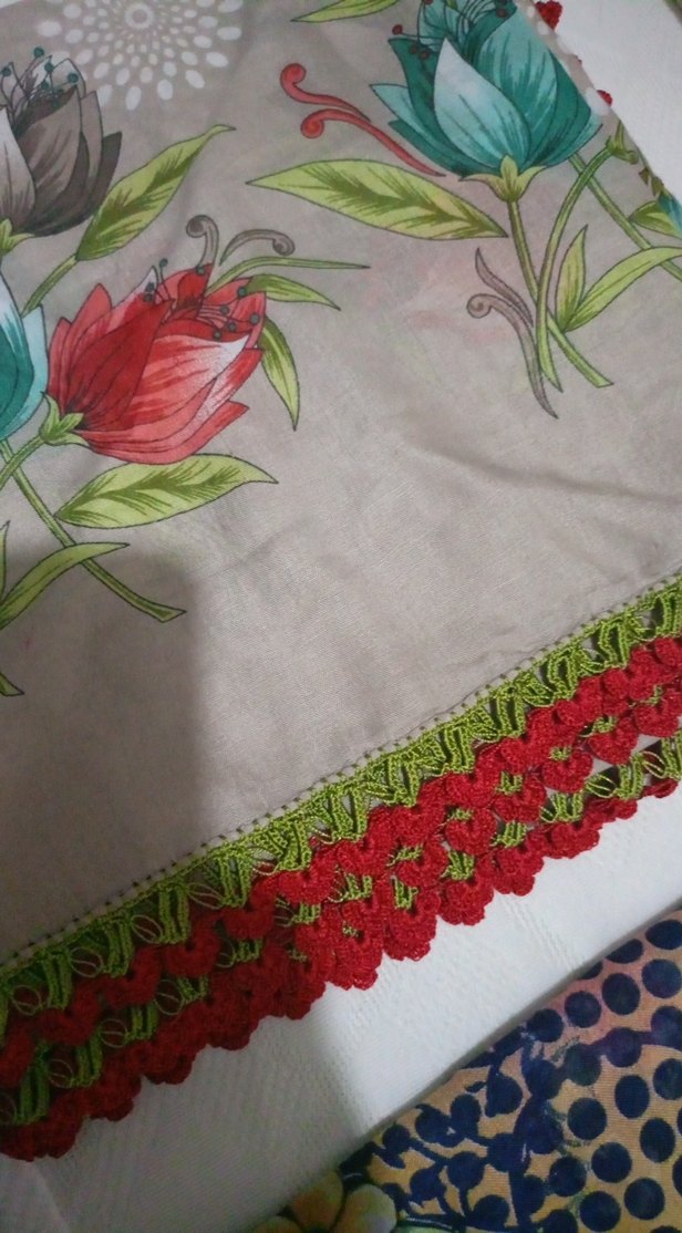 Bohem Çiçek Desenli Dantelli Kadın eşarp - Görsel 4