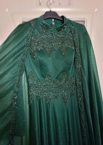 Yeşil Uzun Kollu İşlemeli Abiye Elbise - Görsel 3