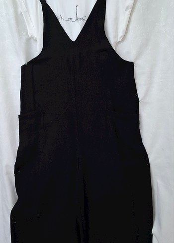 **Siyah V Yaka Salaş Model Tulum**
