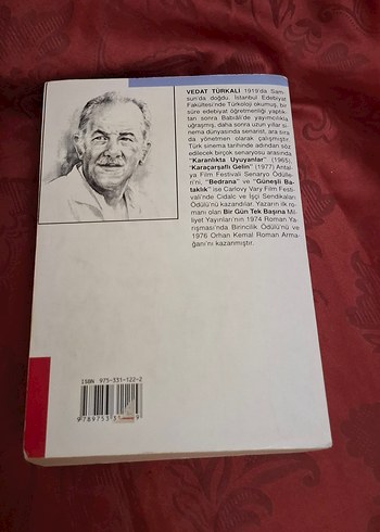 Beden **Vedat Türkali - Bir Gün Tek Başına Kitap**