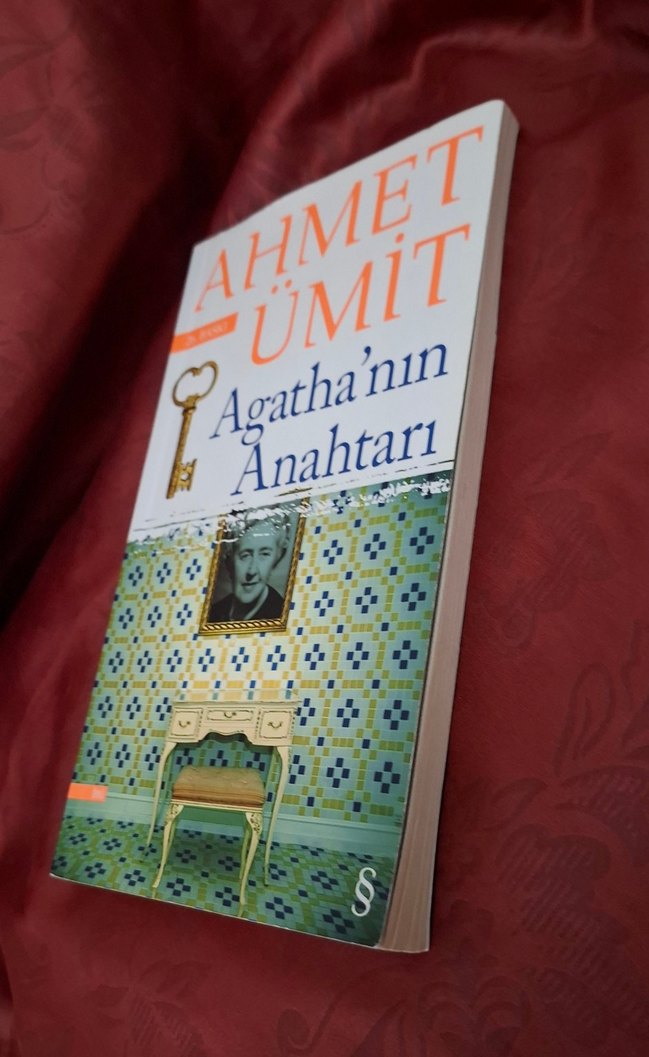 **Agatha'nın Anahtarı - Ahmet Ümit** - Görsel 3