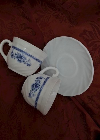 ** "Arcopal France" ürünü 2 Fincan &1 Tabak** - Görsel 2