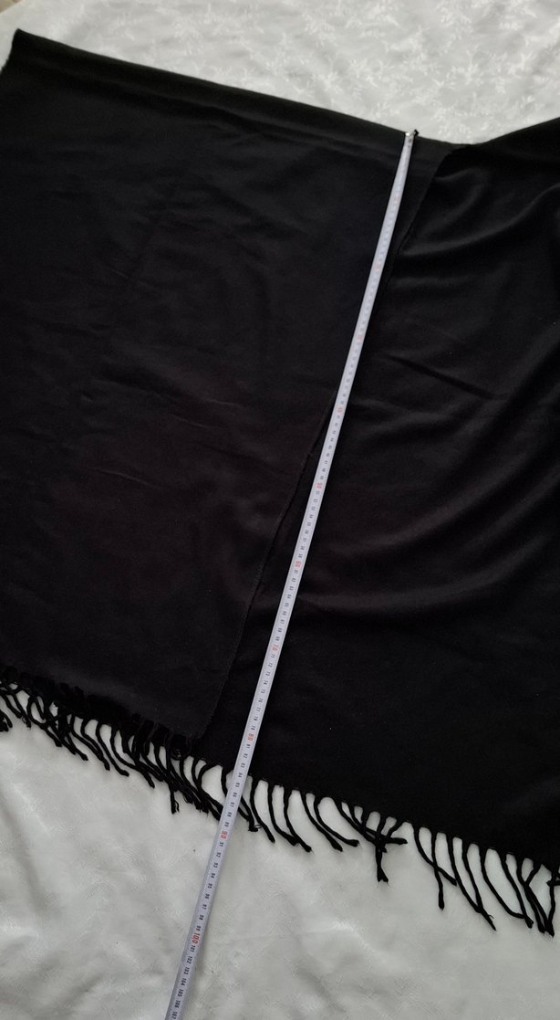 **Siyah Uzun Kadın Panço** - Görsel 3