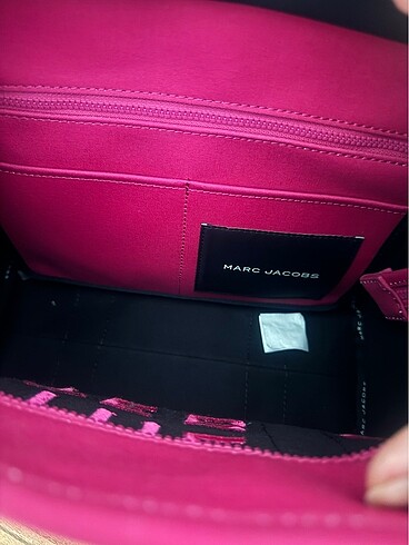 Beden Marc Jacobs The Tote Bag
