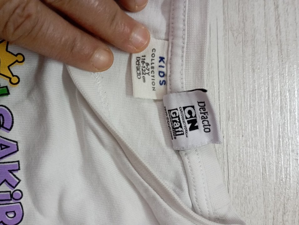 Beyaz Baskılı Uzun Kollu Kız Tişörtü - Görsel 2