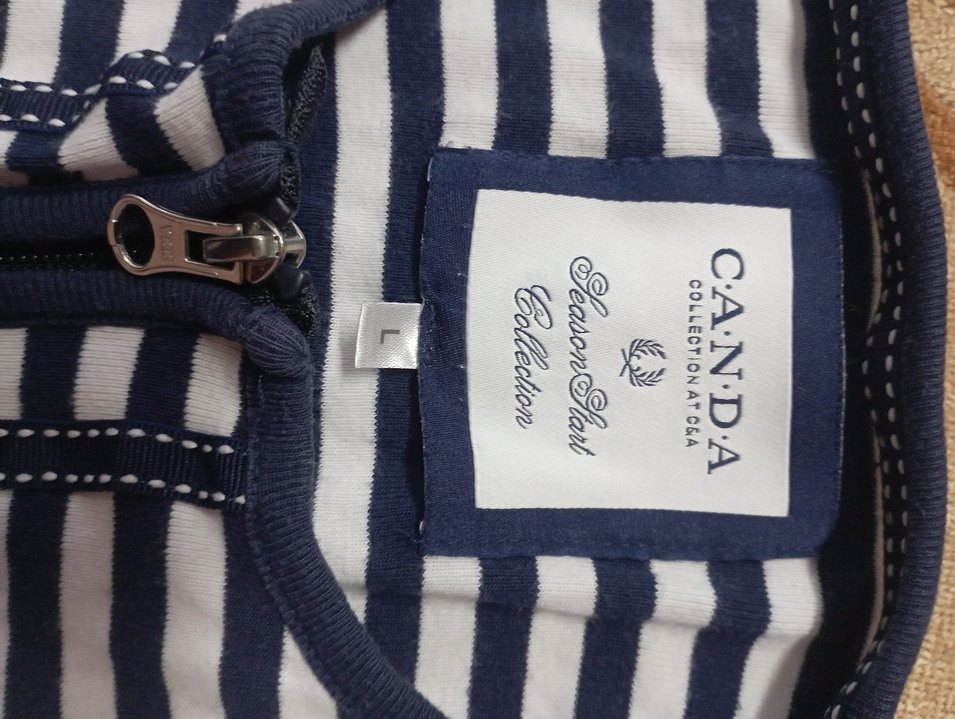 Düğmeli Mavi Çizgili triko - Görsel 2