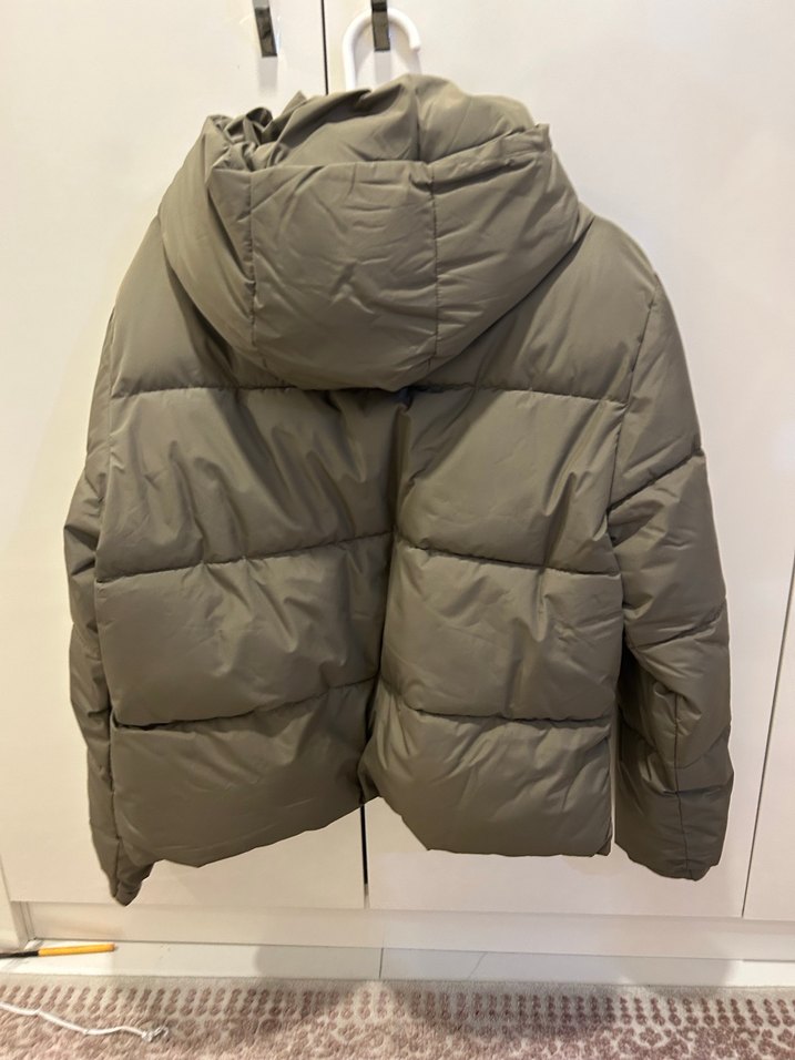 Kapitone Fermuarlı Kadın Mont - Görsel 2