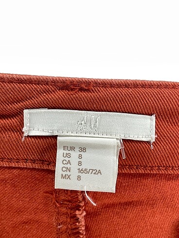 38 Beden çeşitli Renk H&M Mini Şort %70 İndirimli.