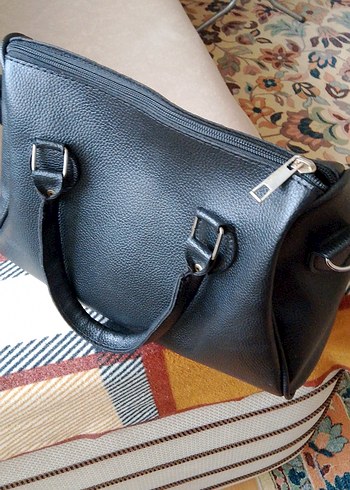 Siyah Deri Kadın Çanta Tokalı - Görsel 3