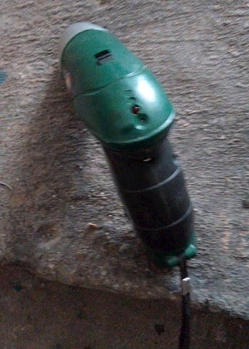 Yeşil ve Gri Elektrikli Matkap - Görsel 4