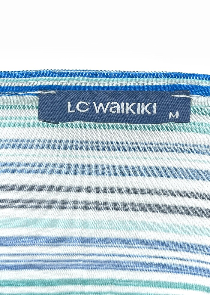 LC Waikiki T-shirt %70 İndirimli. - Görsel 4