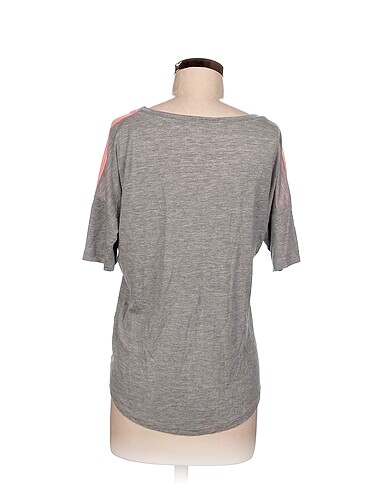 Diğer T-shirt %70 İndirimli. - Görsel 3