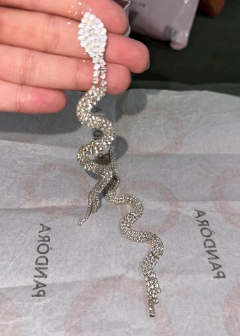 Yılan Desenli Küpe - Görsel 2