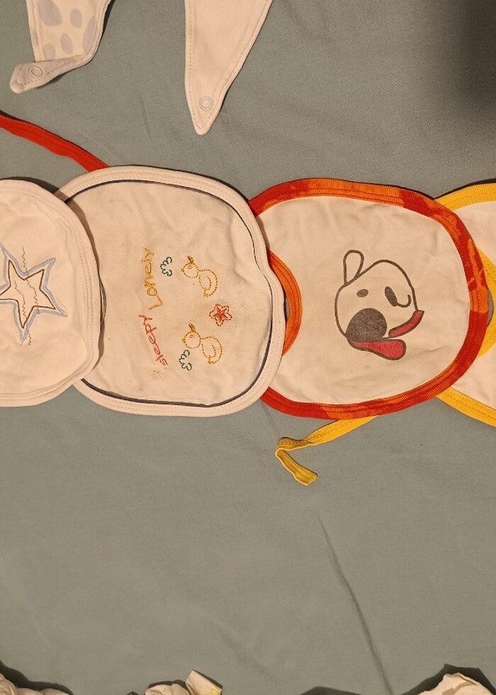 Çok ufak lekeli olanlar var, genel olarak iyi durumda - Görsel 3