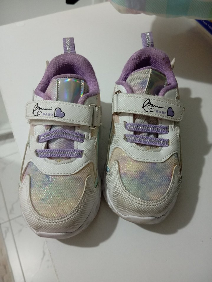 Kız Çocuk Çok Renkli Bağcıklı ışıklı Spor Ayakkabı - Görsel 2