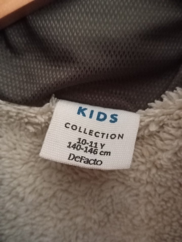 Erkek Çocuk Kapitone Mont - Görsel 3