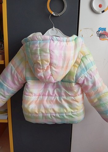 Kız Çocuk Pastel Renkli Kapüşonlu Mont - Görsel 2