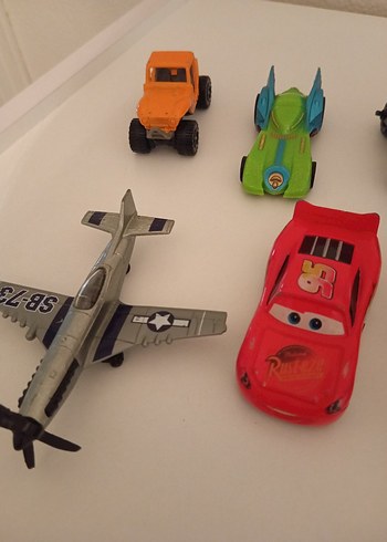 Renkli Mini Oyuncak Araç Seti
