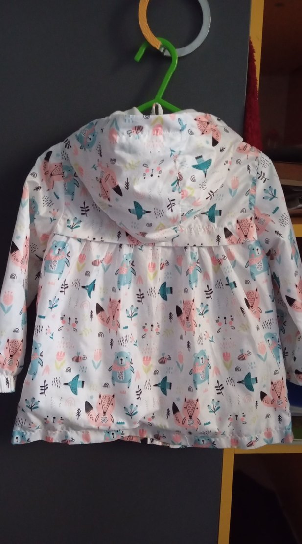 Kız Çocuk Kapüşonlu Desenli Yağmurluk - Görsel 3