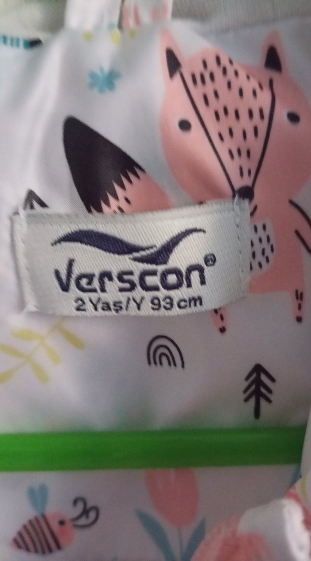 Kız Çocuk Kapüşonlu Desenli Yağmurluk - Görsel 2