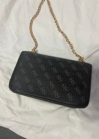 Guess Zincir Detaylı Siyah çanta orjnal faturası mevcut - Görsel 2