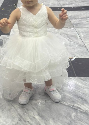 Diğer Beyaz Kız Çocuk Fırfırlı V Yaka Elbise