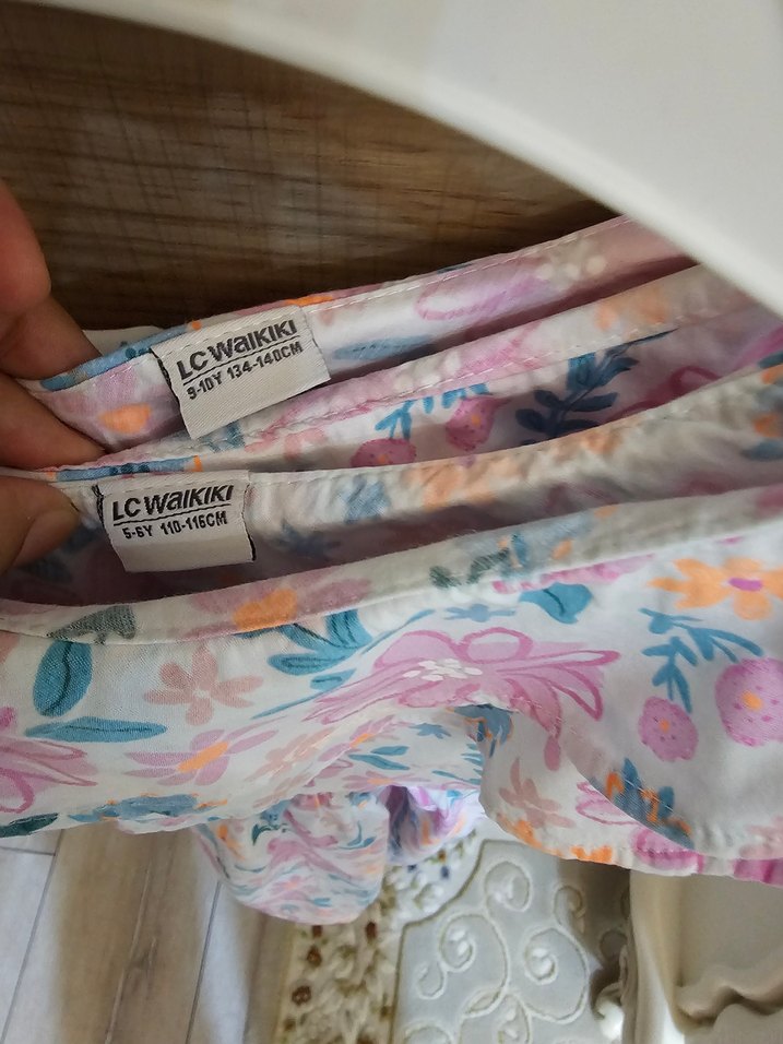 Kolsuz Pembe Çiçekli Kız Çocuk Elbise - Görsel 3