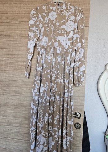 Bej Çiçek Desenli Bohem Uzun Elbise - Görsel 2