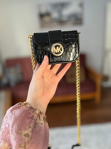Siyah rugan şık çanta mini mk