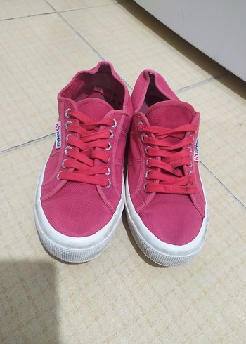 Pembe Kadın Spor Ayakkabısı