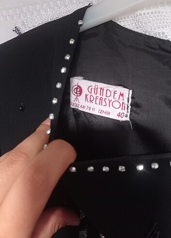 40 Beden Sözde giyildi 