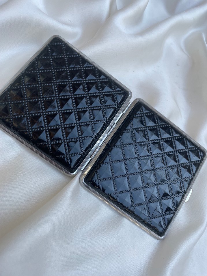 Kahverengi Yılan Desenli Tokalı sigara kutusu - Görsel 2