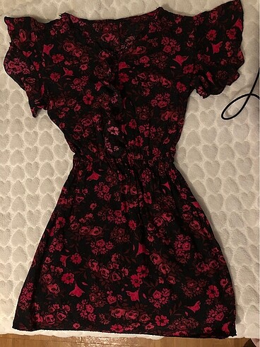 cicekli mini elbise