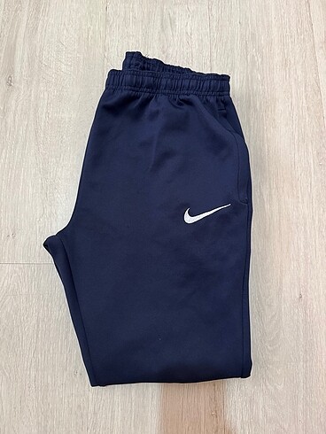 Nike eşofman altı