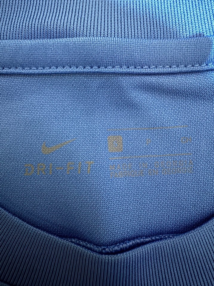 Nike antrenman üstü - Görsel 3