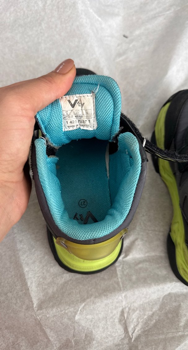 Erkek Çocuk Gri Renkli Cırtlı Bot - Görsel 5