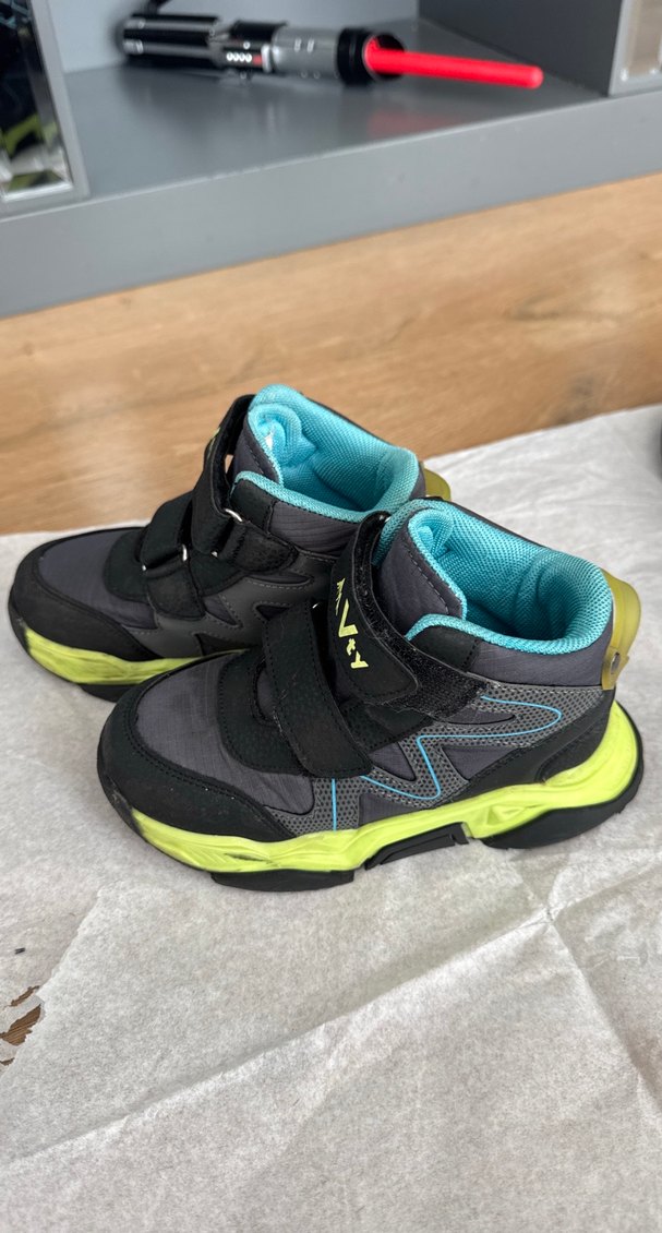 Erkek Çocuk Gri Renkli Cırtlı Bot - Görsel 2