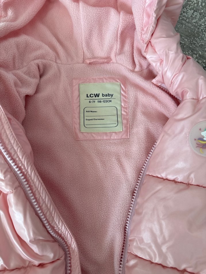 Kızlar için Kapüşonlu Pembe Mont 4/5 yaş uyumlu - Görsel 2