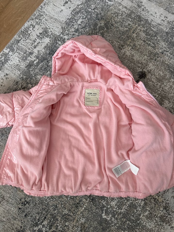 Kızlar için Kapüşonlu Pembe Mont 4/5 yaş uyumlu - Görsel 3