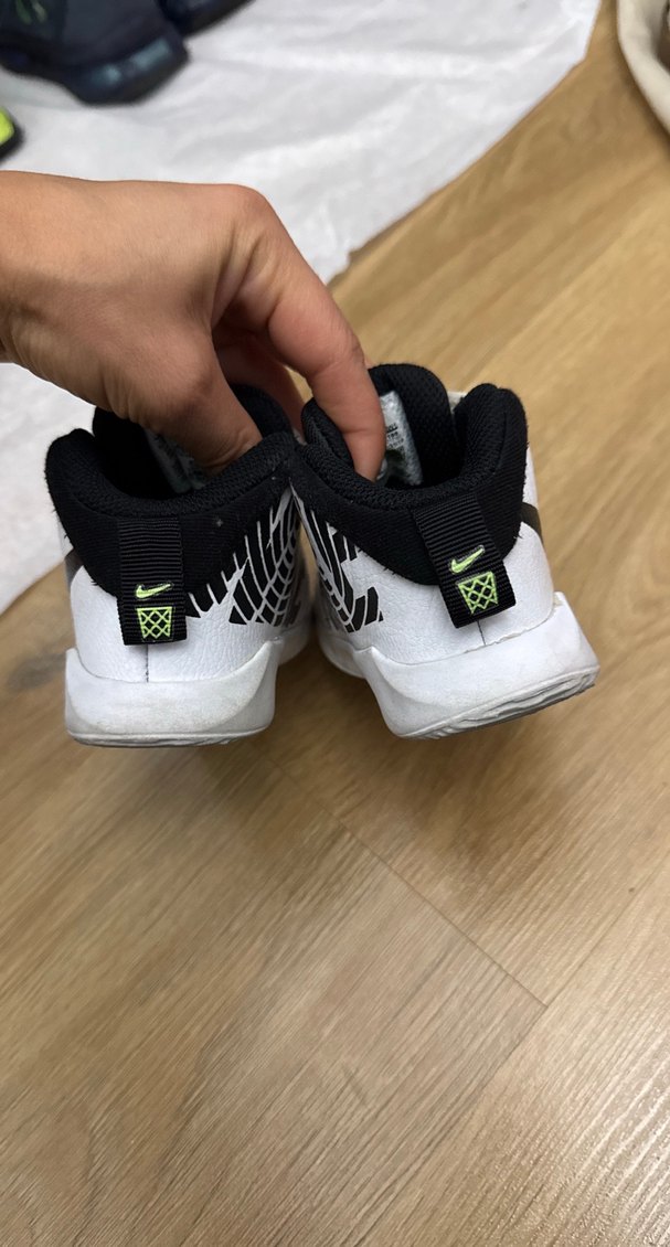 Erkek Çocuk Beyaz Cırt Cırtlı nıke Sneaker - Görsel 3