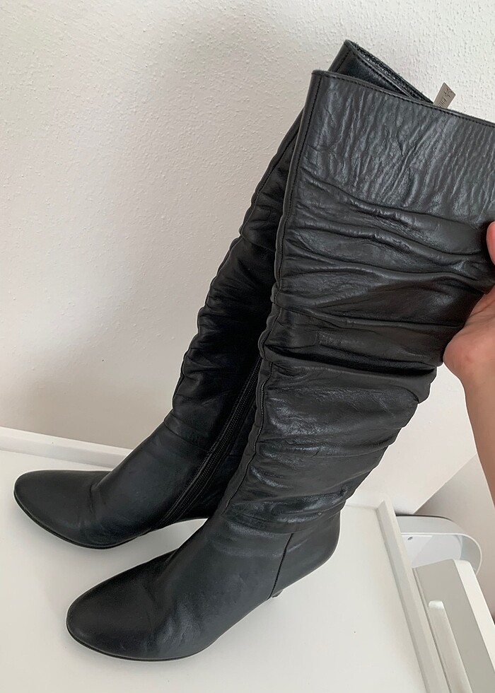 Siyah deri çizme - Görsel 2