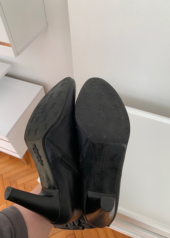 Siyah deri çizme - Görsel 4