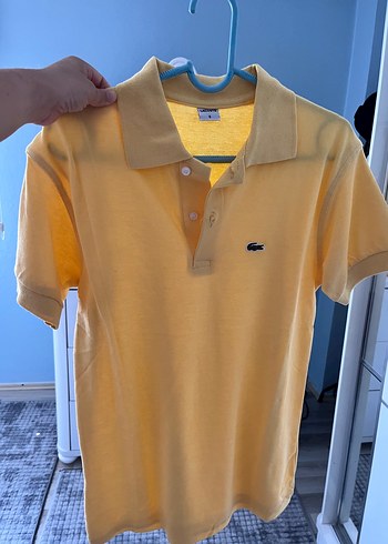 Sarı Düğmeli Kadın Polo Tişört