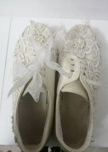 Nakışlı Dantel Beyaz Kız Özel Ayakkabı - Görsel 3