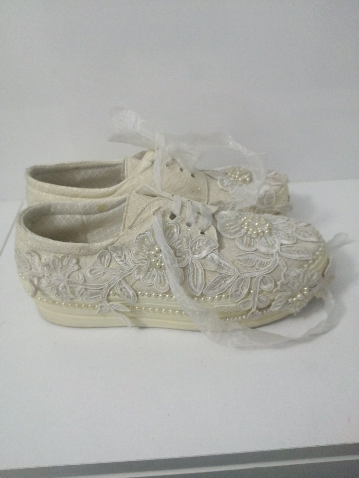 Nakışlı Dantel Beyaz Kız Özel Ayakkabı - Görsel 2