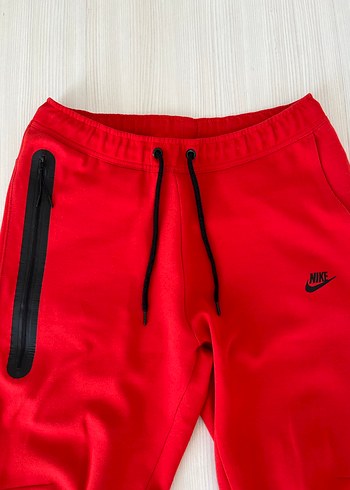 NIKE TECH ESOFMAN KIRMIZI - Görsel 3