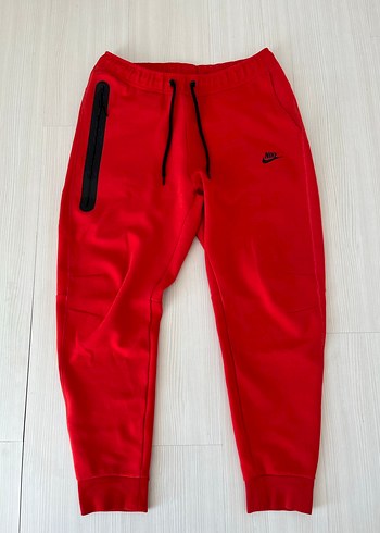 NIKE TECH ESOFMAN KIRMIZI - Görsel 2