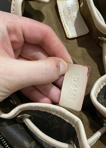 Louis vuitton sırt çantası - Görsel 6